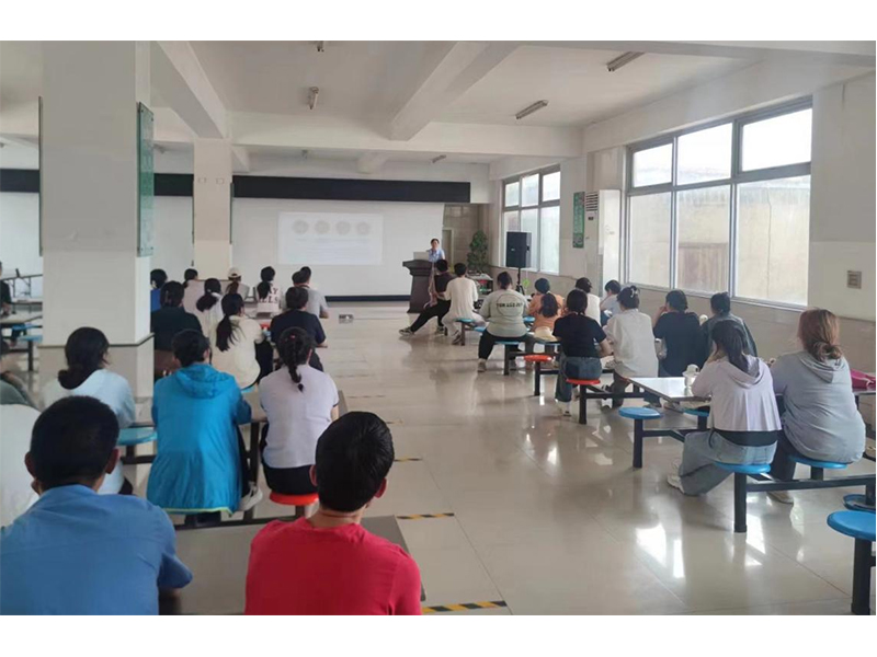 立足崗位，揚青春風(fēng)帆