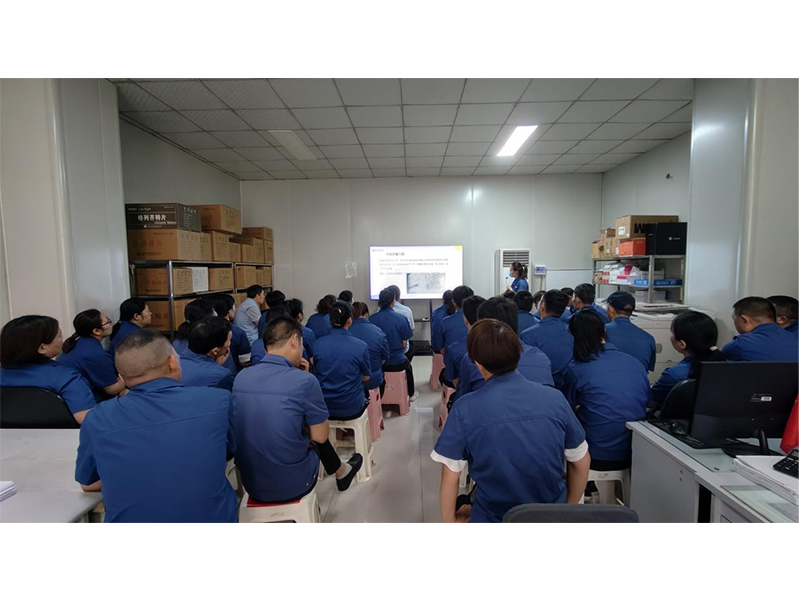 以學(xué)促增效，不斷深化質(zhì)量月活動(dòng)